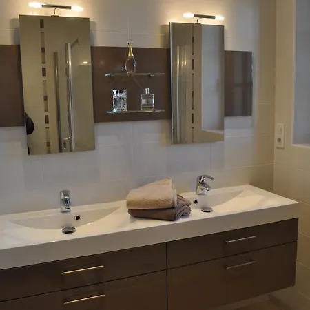 Pour 4 Personnes - Dordogne * Bressac