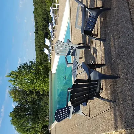 Pour 4 Personnes - Dordogne Nyaraló *